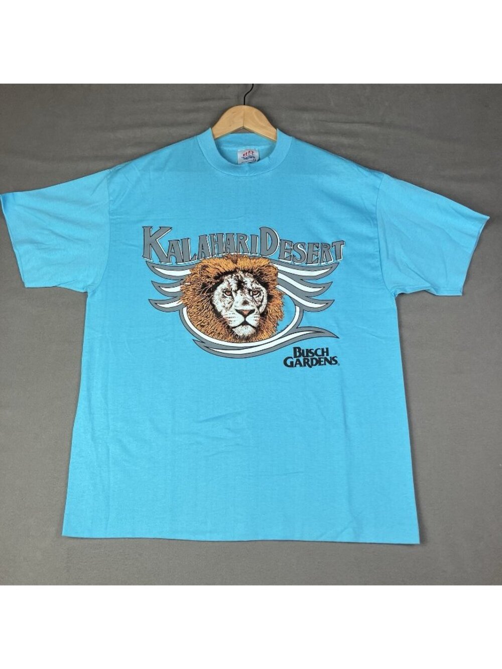 Vintage Busch Gardens Graphic T Shirt Kalahari Desert Lion Size XL Teal Blue